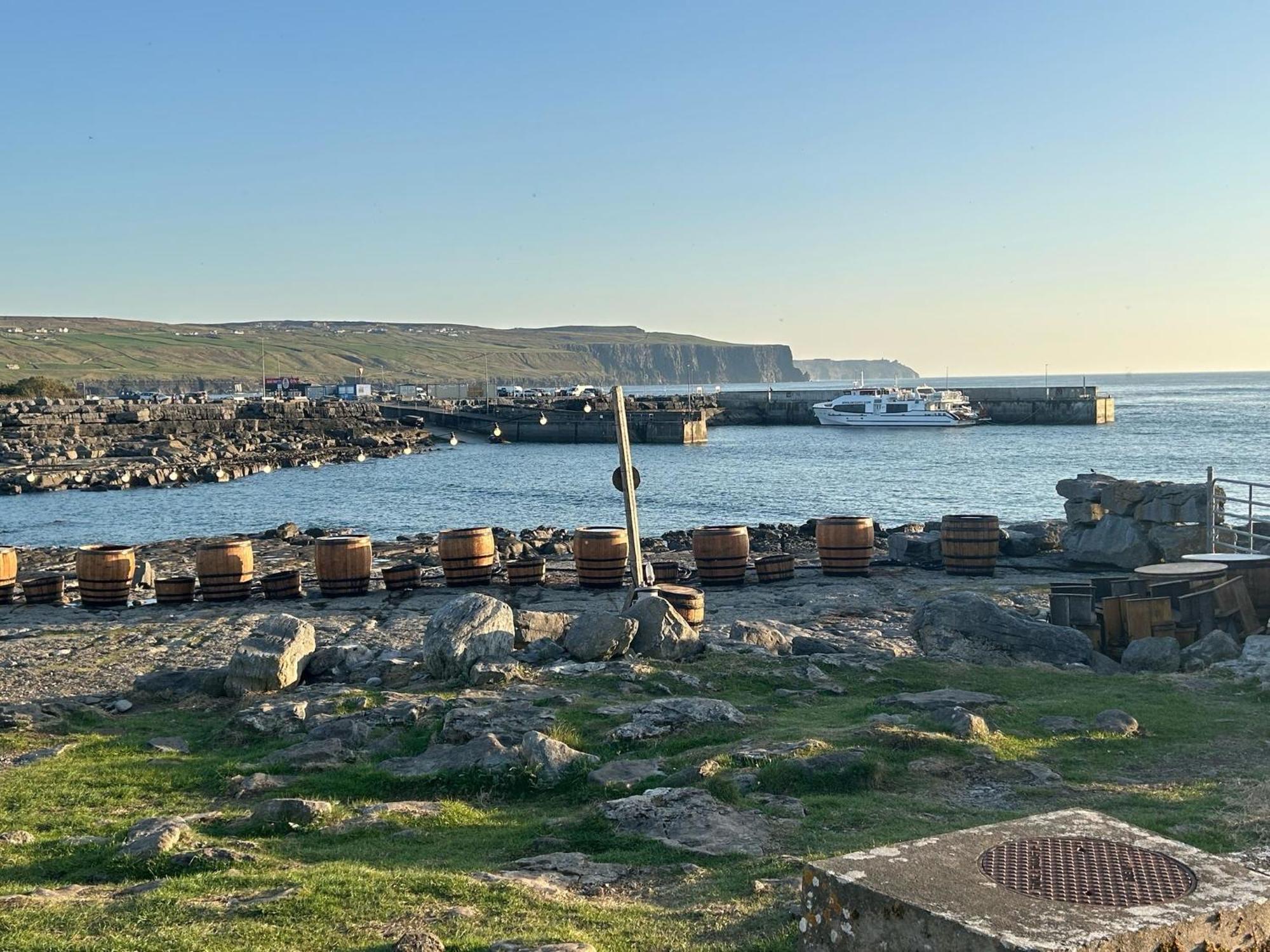 Doolin Village Accomodation Экстерьер фото